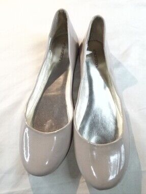 Tan Flats Size 9 1/2 For Women